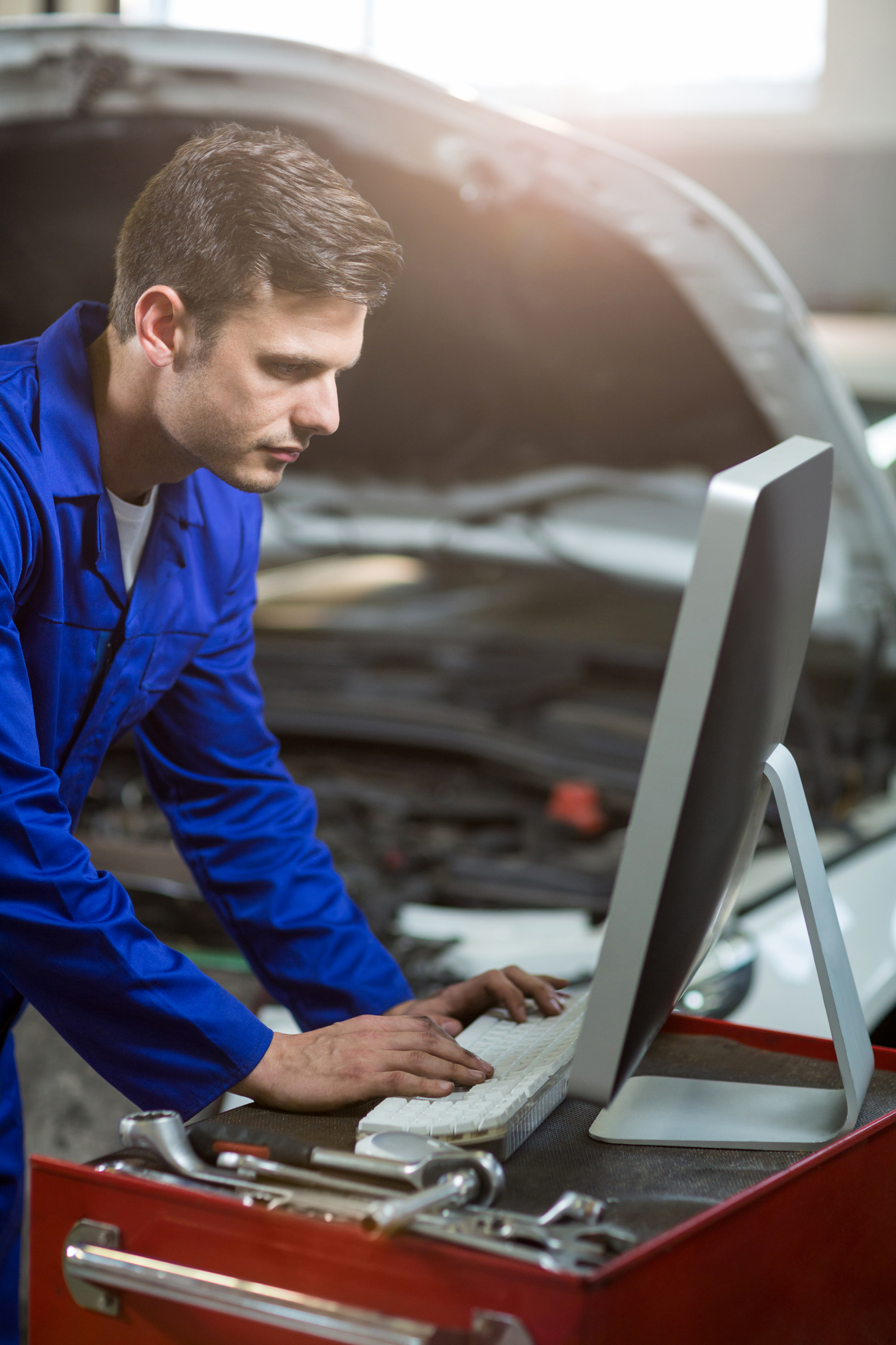 Belgear Oil quality assurance engineer conducting motor oil analysis